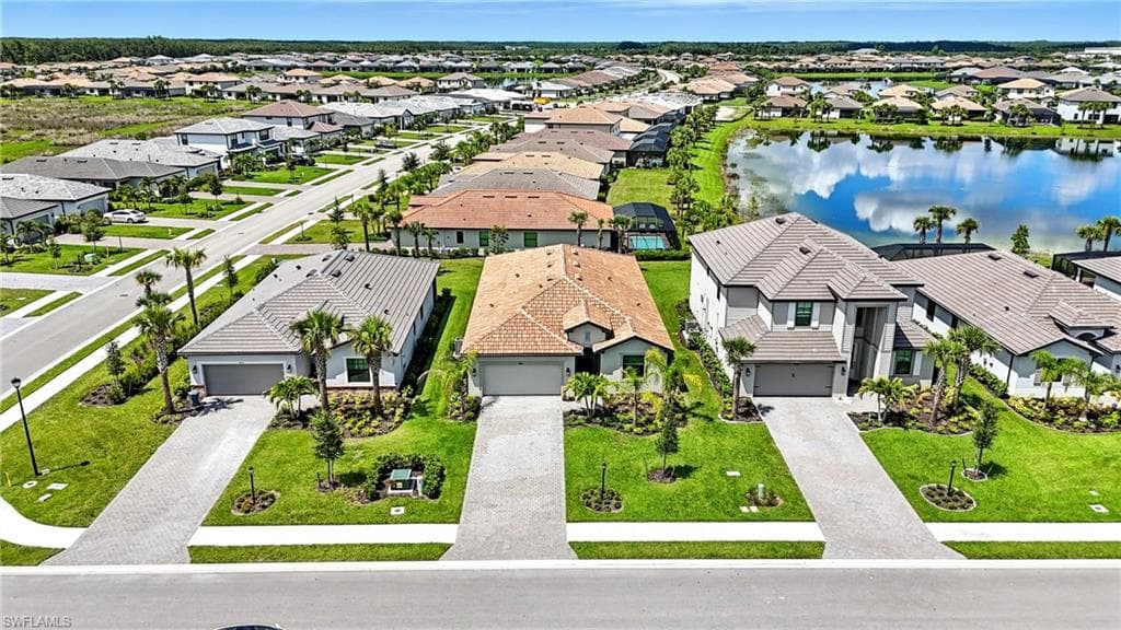 18514 Ives Dr, Estero, FL 33928-40