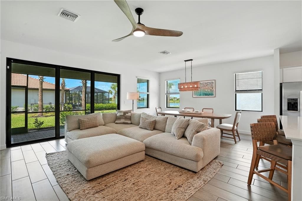 18514 Ives Dr, Estero, FL 33928-6