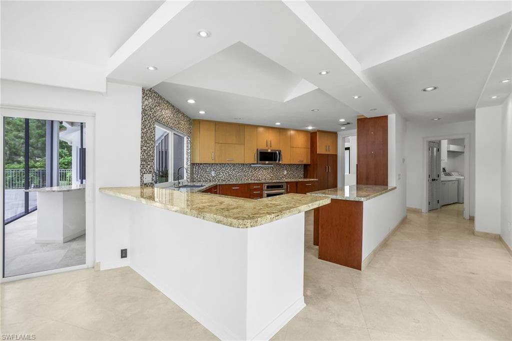 4502 Silver Fox Dr, Naples, FL 34119-13
