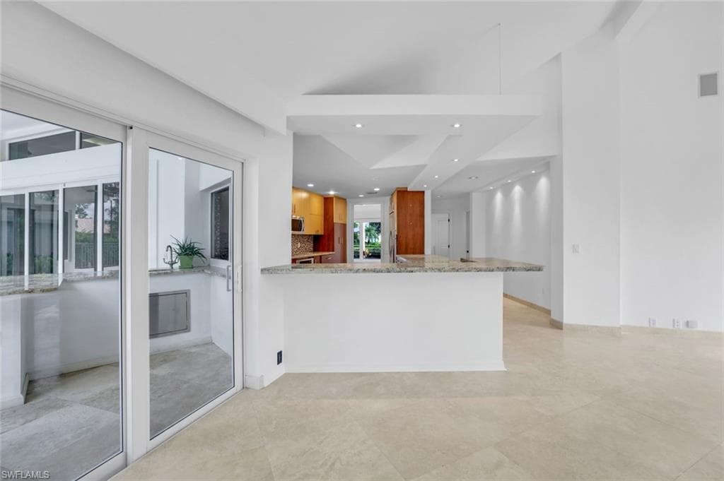 4502 Silver Fox Dr, Naples, FL 34119-15