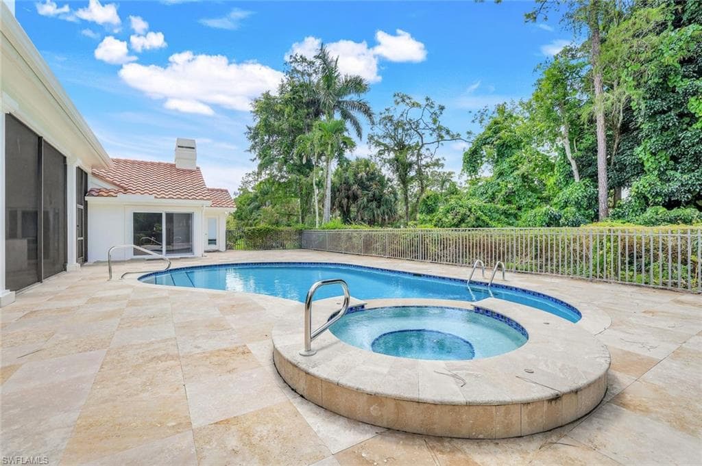 4502 Silver Fox Dr, Naples, FL 34119-32