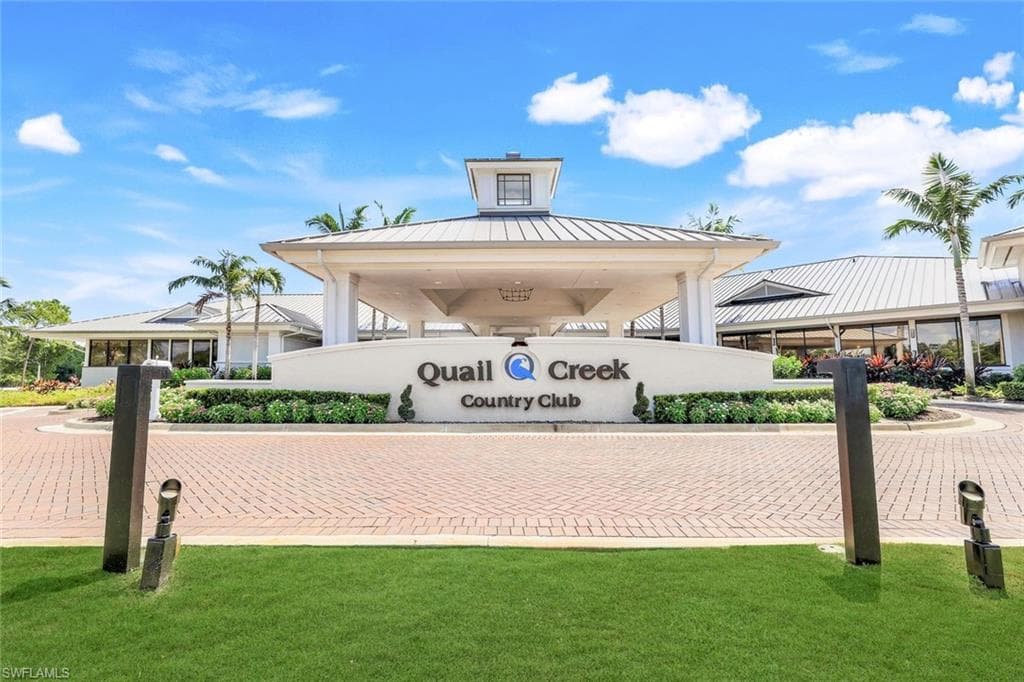 4502 Silver Fox Dr, Naples, FL 34119-41