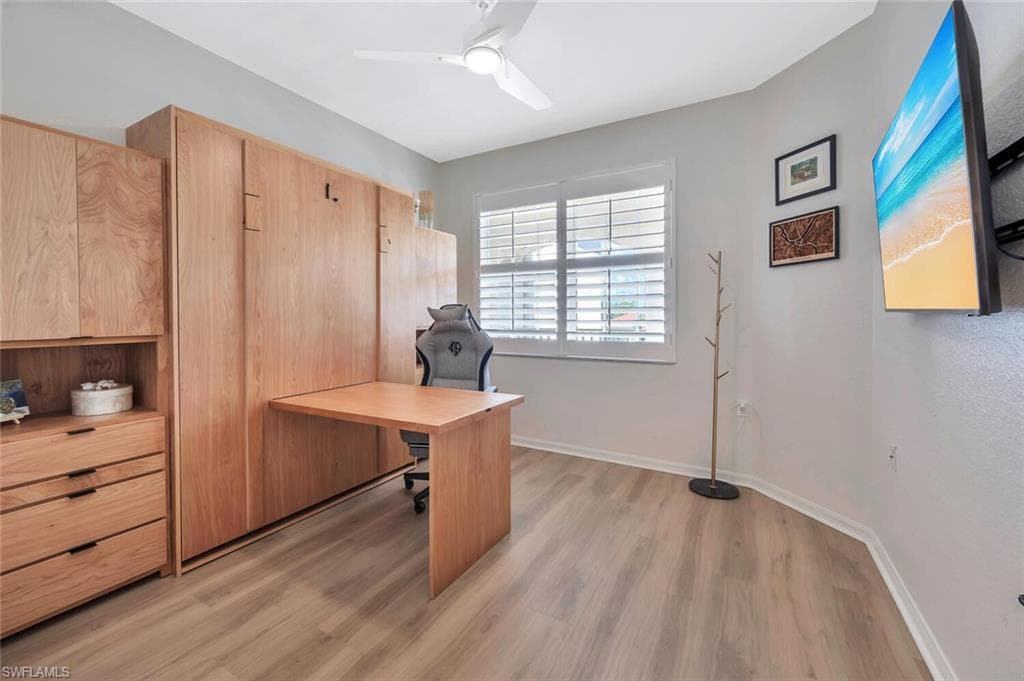 4833 Hampshire Ct 302, Naples, FL 34112-30
