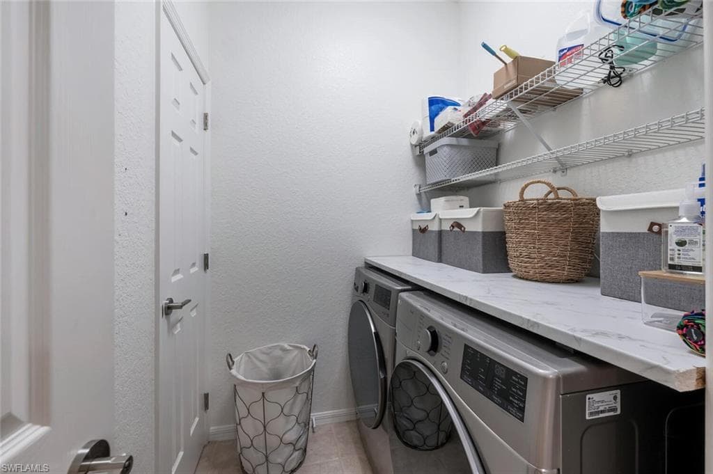 4833 Hampshire Ct 302, Naples, FL 34112-36