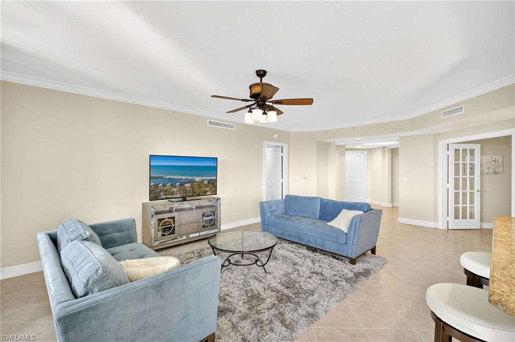 1060 Borghese Ln 702, Naples, FL 34114-18