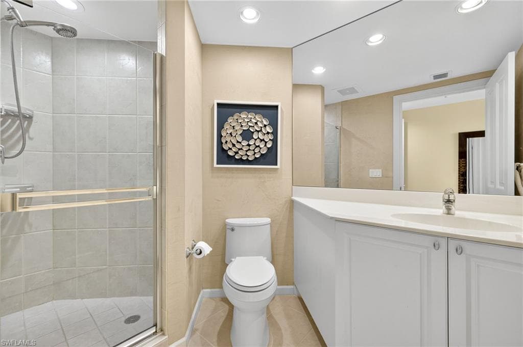 1060 Borghese Ln 702, Naples, FL 34114-23
