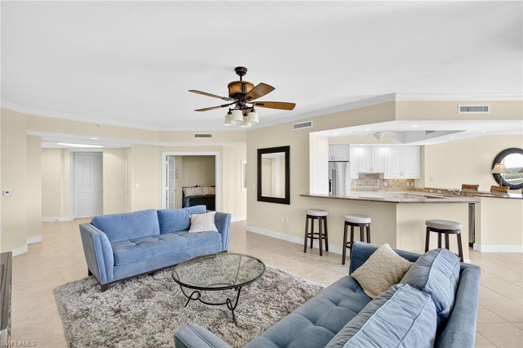 1060 Borghese Ln 702, Naples, FL 34114-25