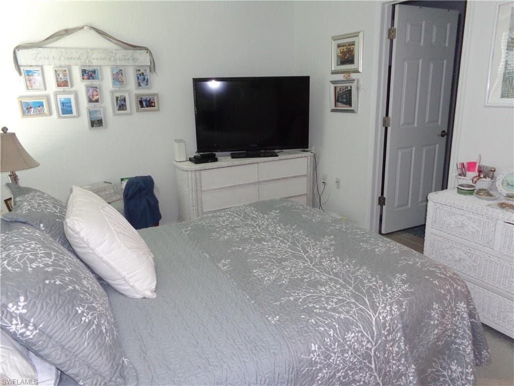 14197 Oviedo Pl, Fort Myers, FL 33905-9