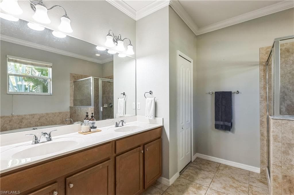 3300 Hampton Blvd, Alva, FL 33920-12