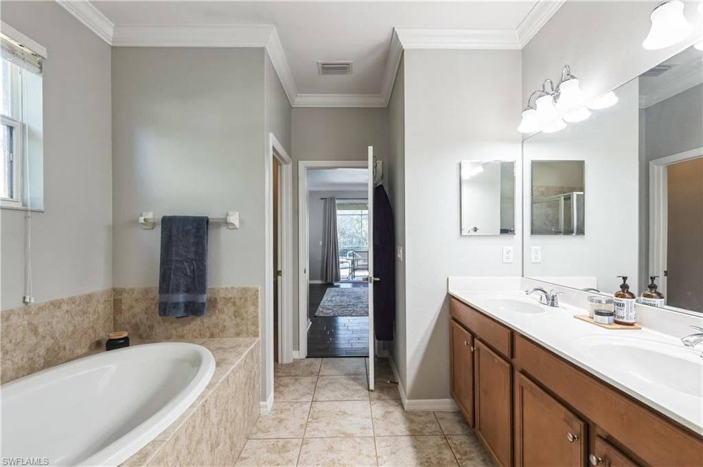 3300 Hampton Blvd, Alva, FL 33920-13