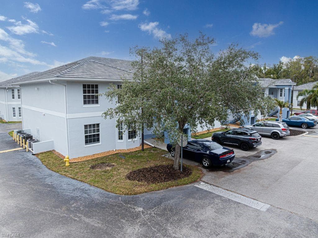 8416 Bernwood Cove Loop 1602, Fort Myers, FL 33966-3