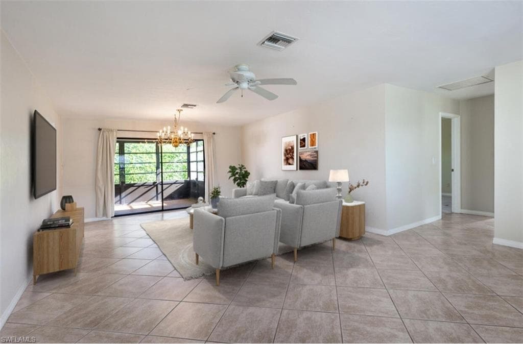 105 Champagne Ct, Naples, FL 34112-5