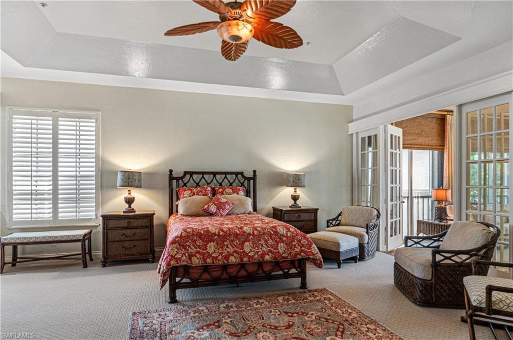 191 Colonade Cir, Naples, FL 34103-7