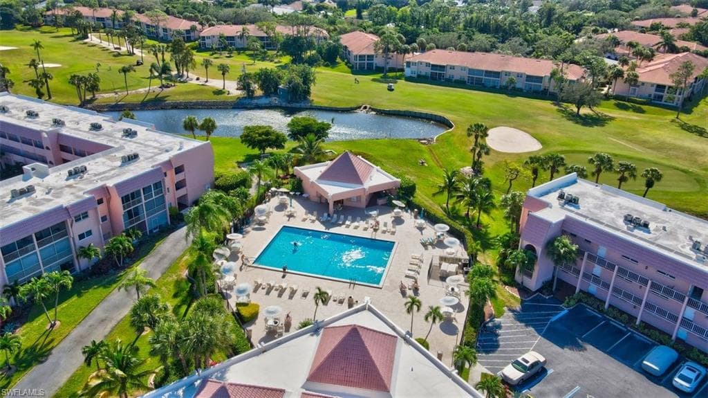 225 Turtle Lake Ct 310, Naples, FL 34105-21