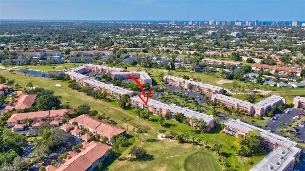 225 Turtle Lake Ct 310, Naples, FL 34105-2