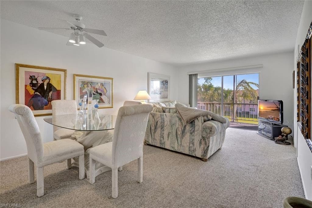 225 Turtle Lake Ct 310, Naples, FL 34105-7