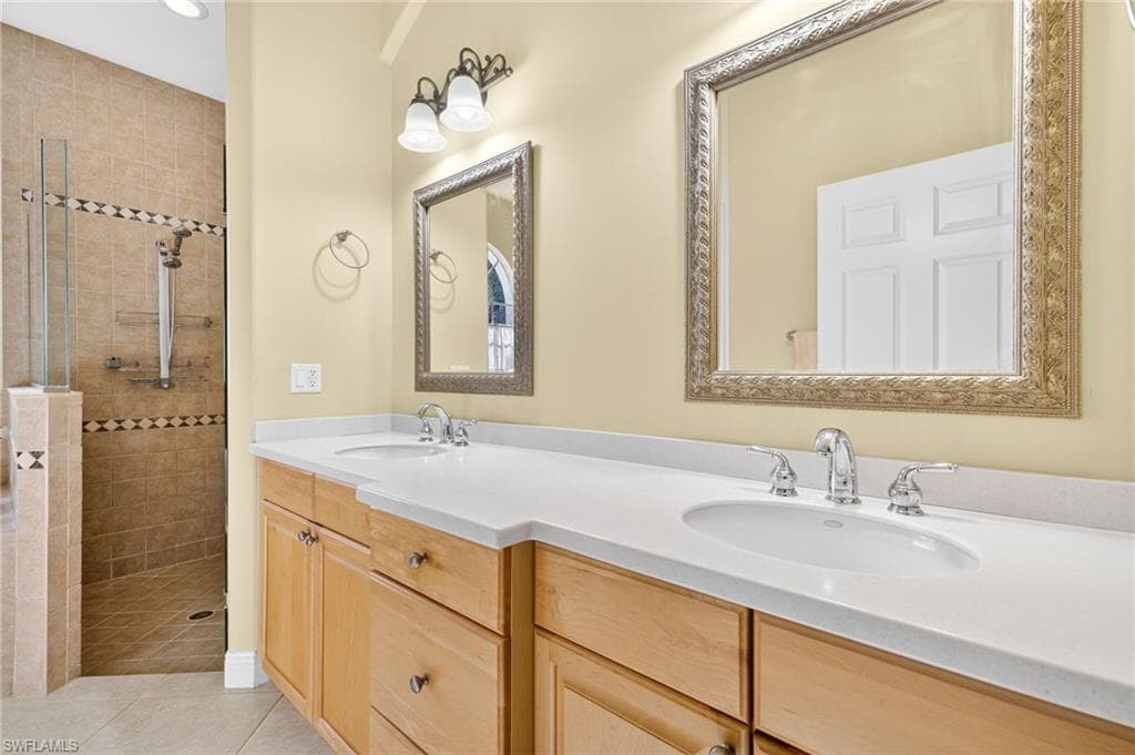441 27th St SW, Naples, FL 34117-18