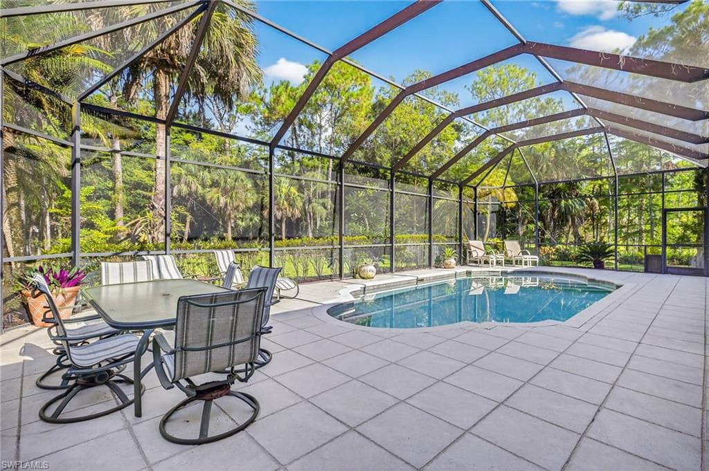 441 27th St SW, Naples, FL 34117-31