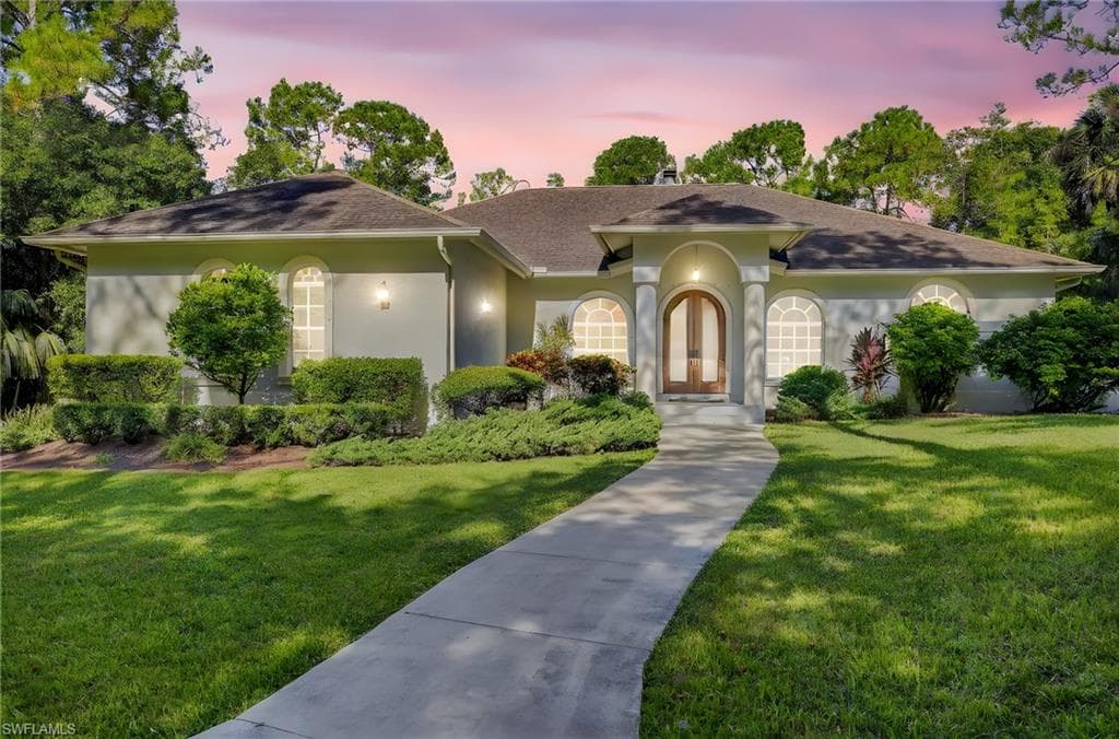 441 27th St SW, Naples, FL 34117-3