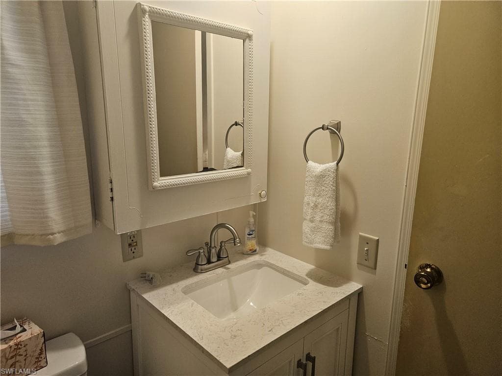 31 Amethyst Ave 31a, Naples, FL 34114-24