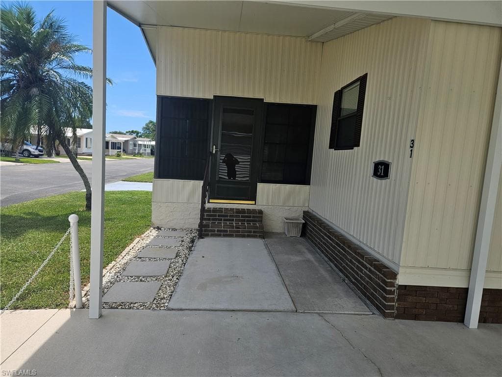 31 Amethyst Ave 31a, Naples, FL 34114-8