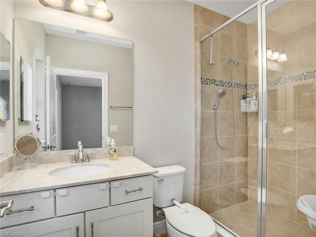 1242 Kendari Ter, Naples, FL 34113-38