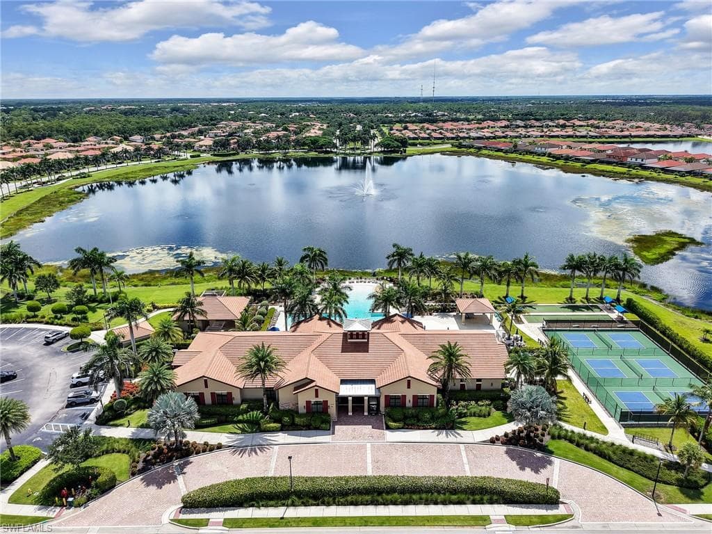 1242 Kendari Ter, Naples, FL 34113-42