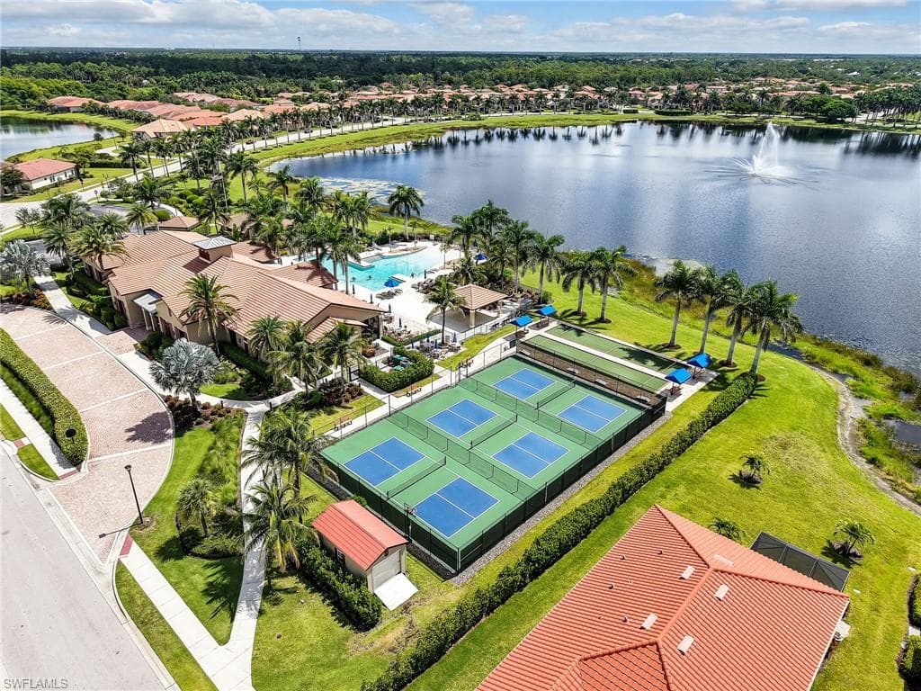 1242 Kendari Ter, Naples, FL 34113-45