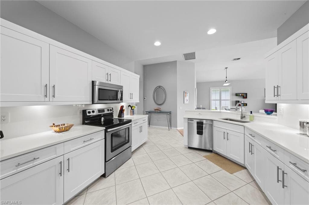 22963 Forest Ridge Dr, Estero, FL 33928-15