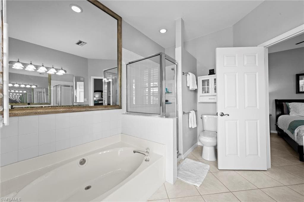 22963 Forest Ridge Dr, Estero, FL 33928-29