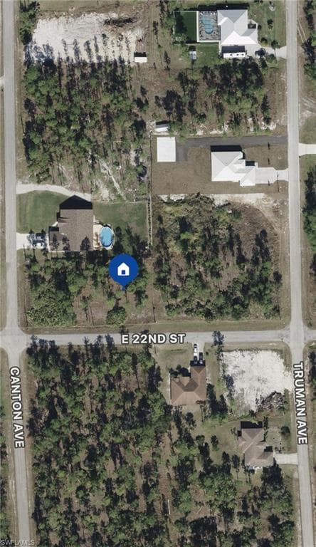 3203 22nd St, Alva, FL 33920-3