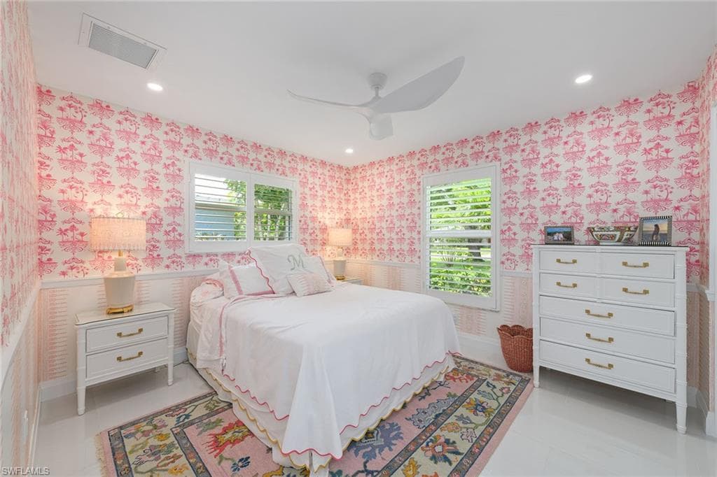 1319 28th Ave N, Naples, FL 34103-22
