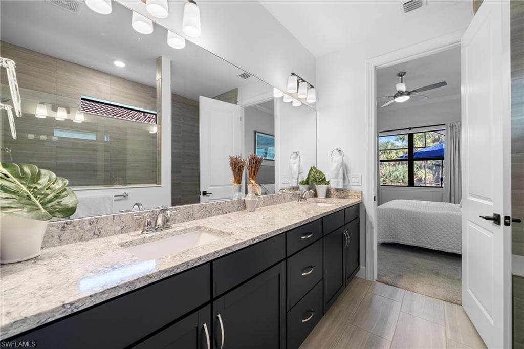 9384 Night Heron Ln, Naples, FL 34120-17