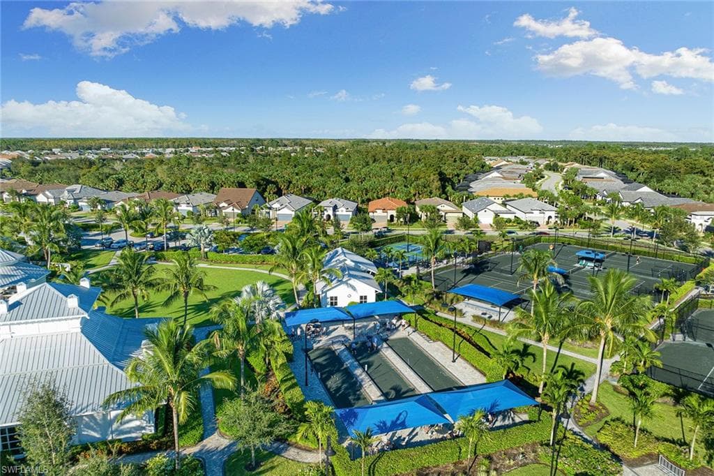 9384 Night Heron Ln, Naples, FL 34120-32