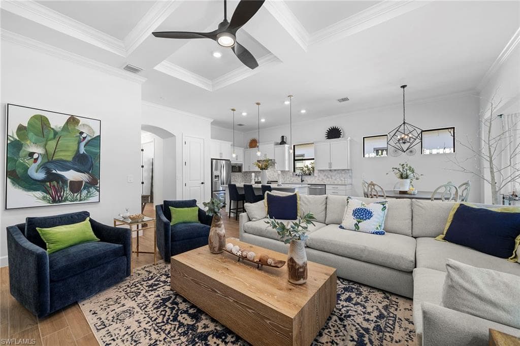 9384 Night Heron Ln, Naples, FL 34120-3