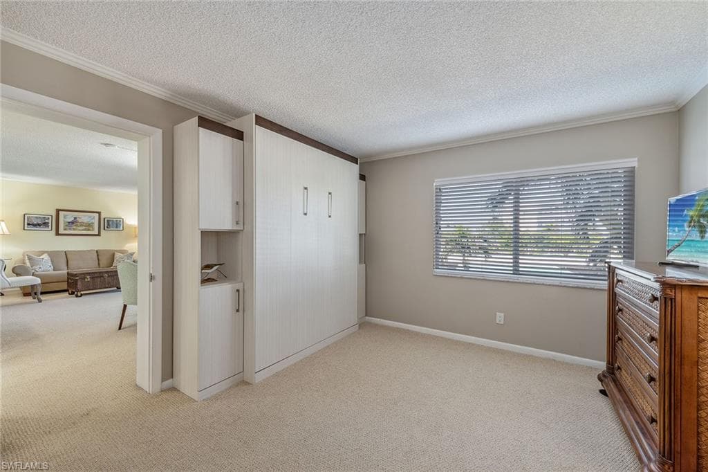 3410 Gulf Shore Blvd N 305, Naples, FL 34103-14