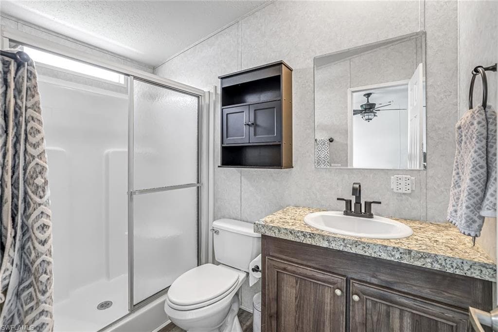 33 Covey Ln 33, Naples, FL 34114-12