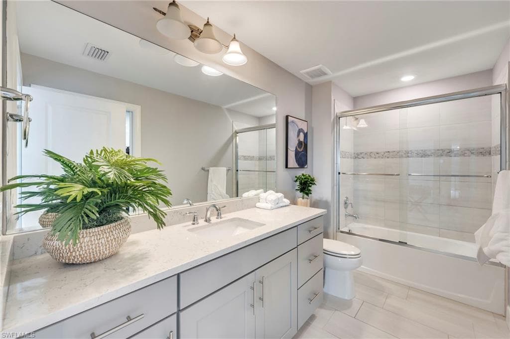 17920 Pratt Ct, Estero, FL 33928-40