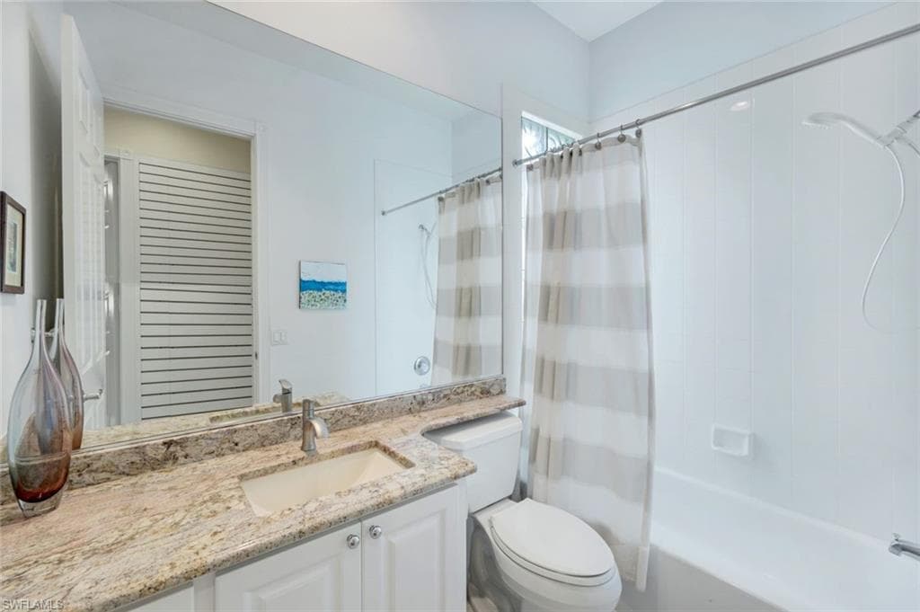 4772 Martinique Way, Naples, FL 34119-21