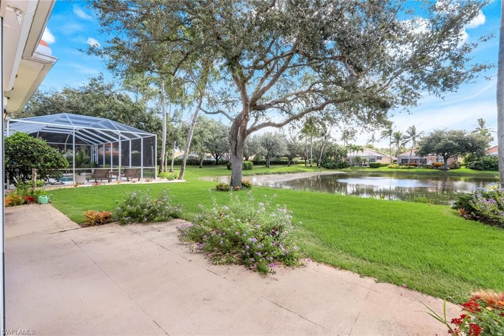 4772 Martinique Way, Naples, FL 34119-34