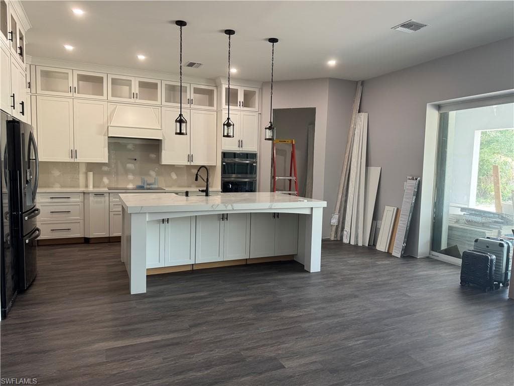 2868 16th Ave SE, Naples, FL 34117-12