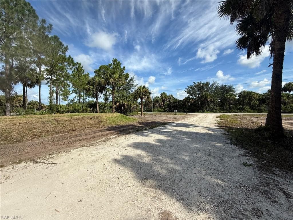 2868 16th Ave SE, Naples, FL 34117-7