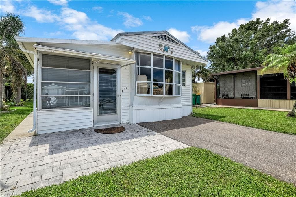 27 Jasper Dr 27jr, Naples, FL 34114-9