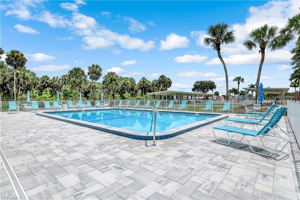27 Jasper Dr 27jr, Naples, FL 34114-14