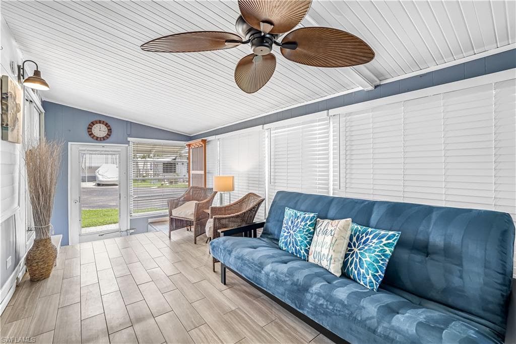 27 Jasper Dr 27jr, Naples, FL 34114-4