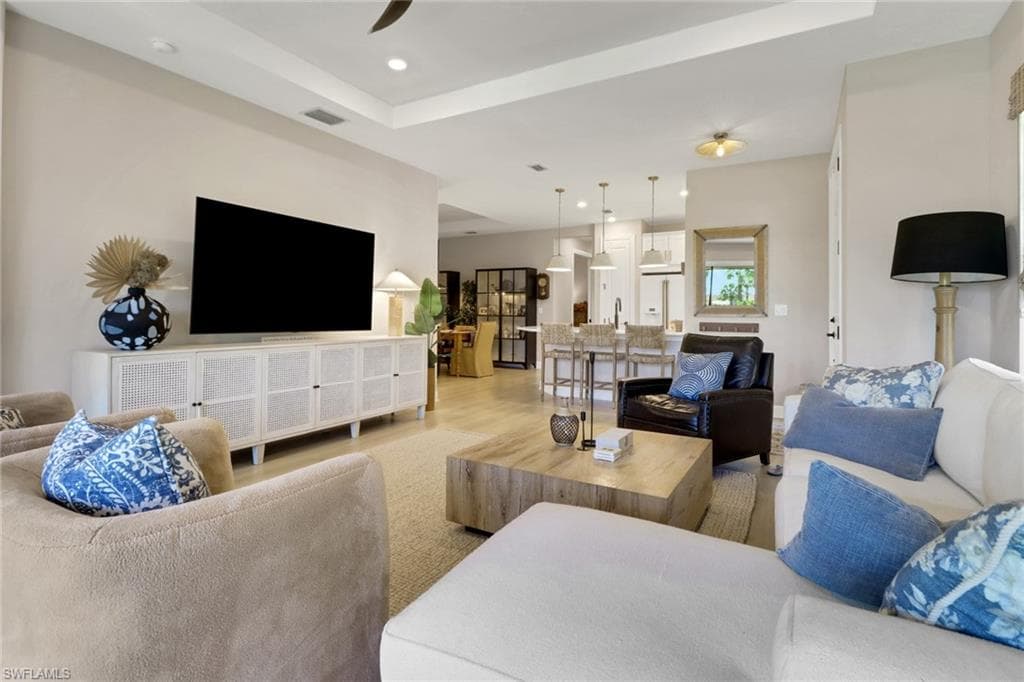 15156 Sacile St, Naples, FL 34114-11