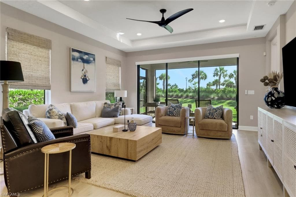 15156 Sacile St, Naples, FL 34114-2