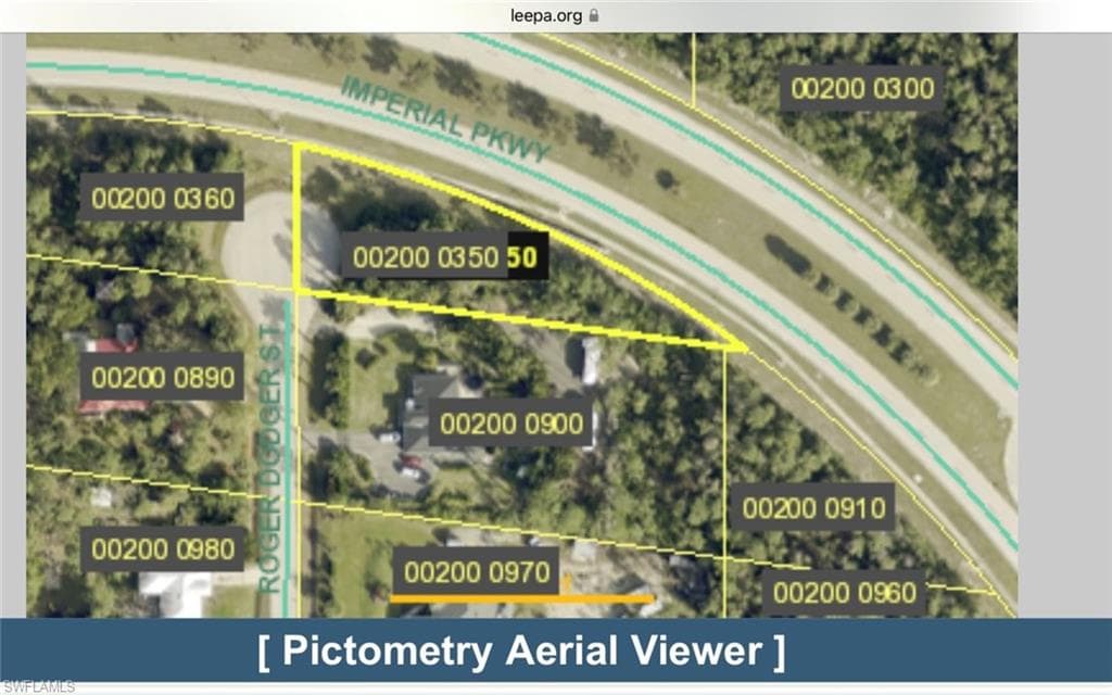 24033 Roger Dodger, Bonita Springs, Fl 34135-1