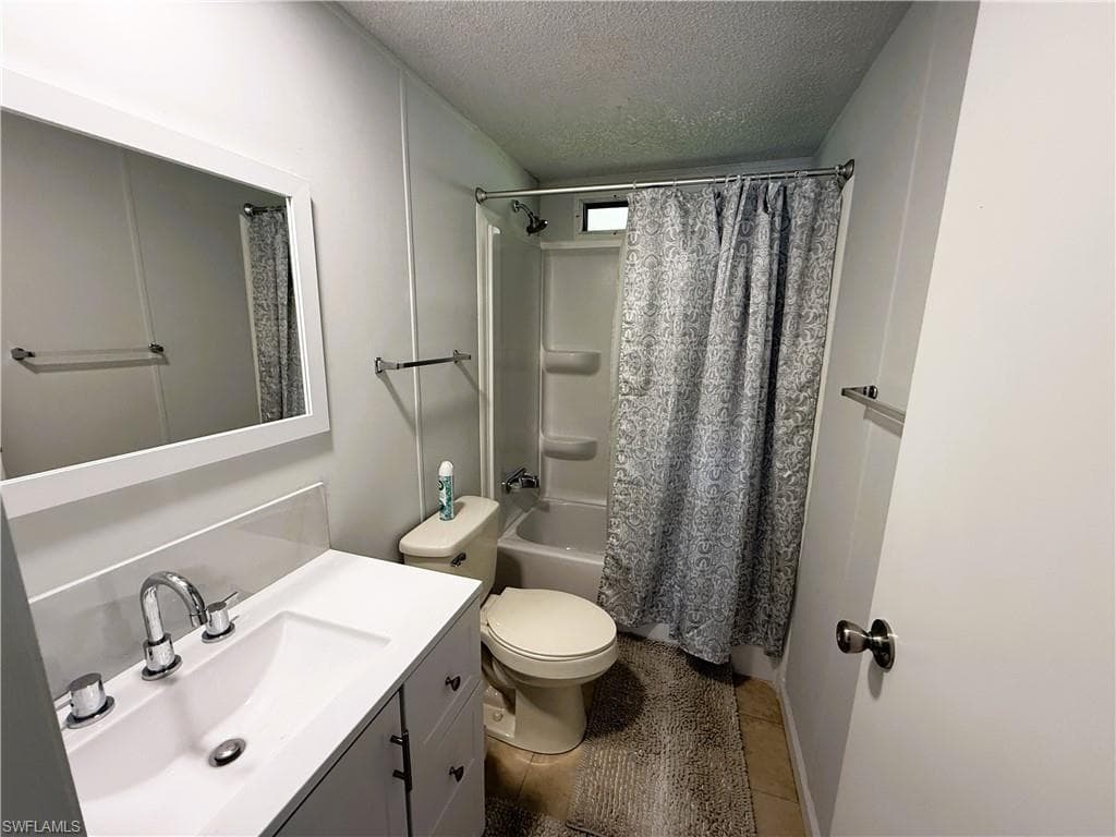 3158 Bunny Run Dr, North Fort Myers, FL 33917-13