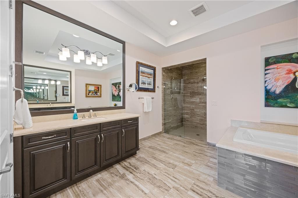 2431 Breakwater Way 101, Naples, FL 34112-29